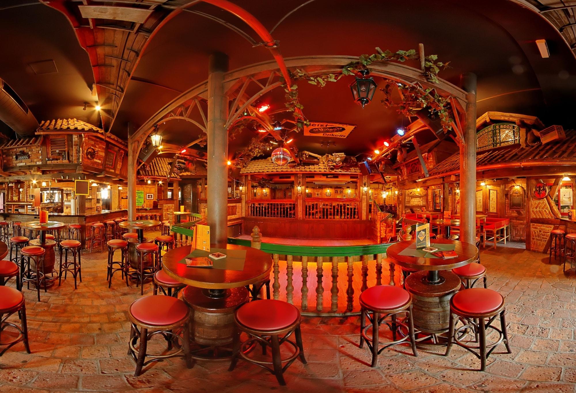 Готель Brauhaus Zum Loewen Мюльгаузен Екстер'єр фото