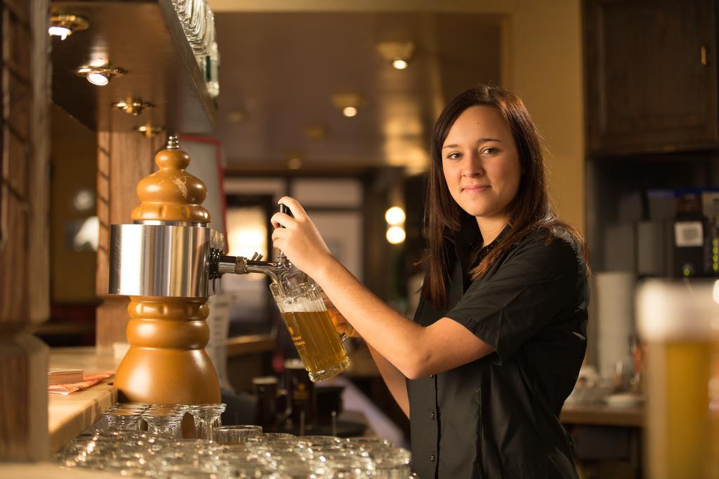 Готель Brauhaus Zum Loewen Мюльгаузен Екстер'єр фото